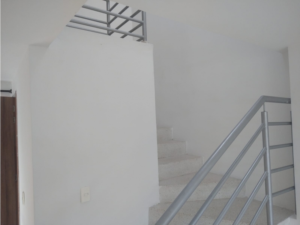 Se Vende Hermosa Casa en Conjunto Cerrado Galicia. — foto 4