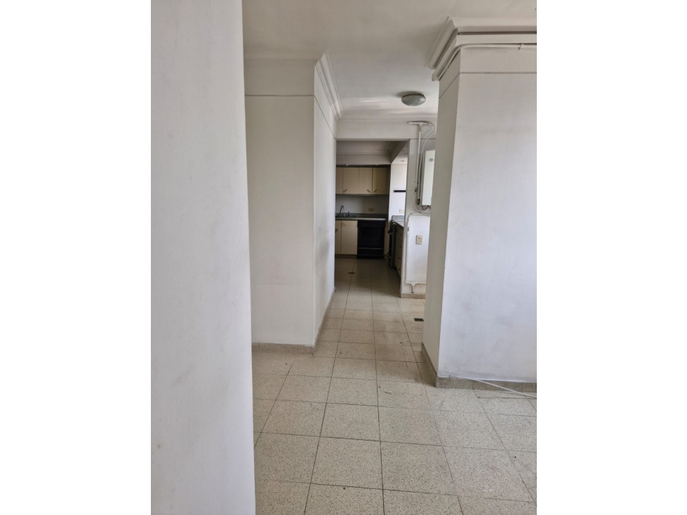 SE VENDE O PERMUTA APARTAMENTO EN PINARES EN VIA PRINCIPAL 290M2 — foto 6