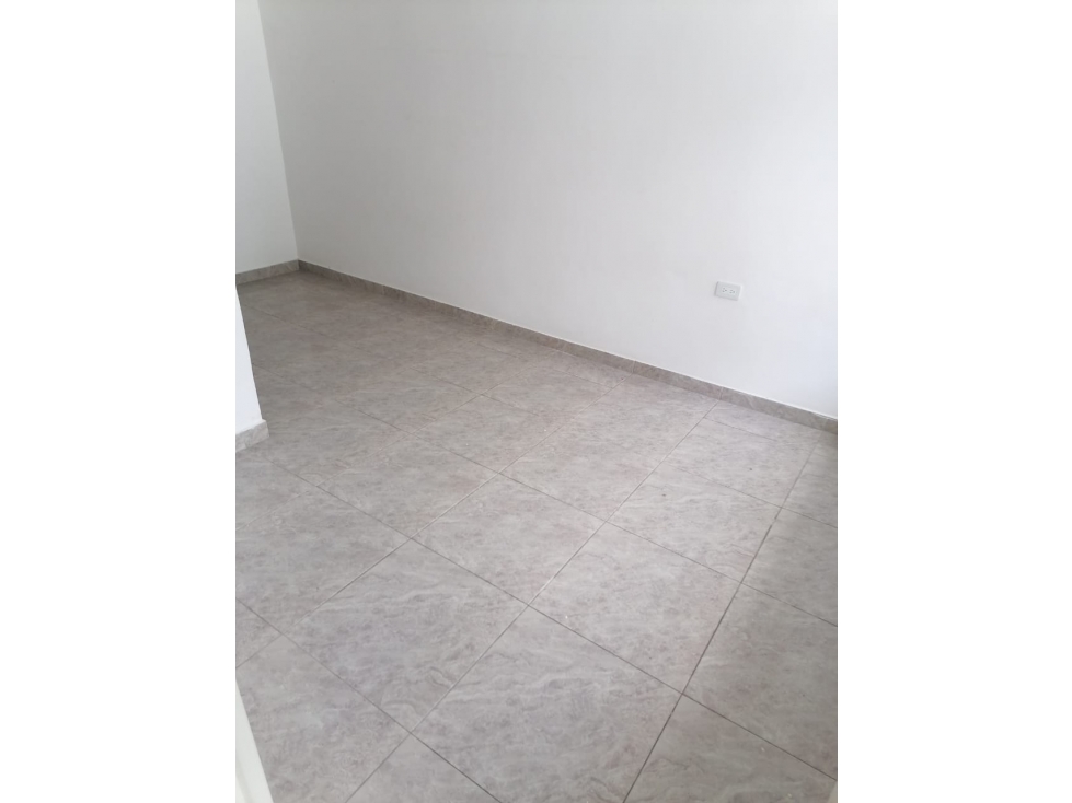 SE ARRIENDA APARTAMENTO PARQUE INDUSTRIAL — foto 4