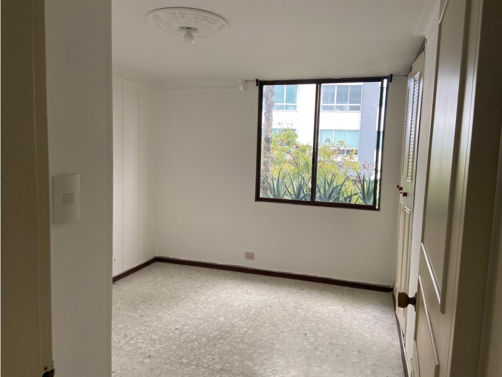 SE VENDE APARTAMENTO EN PINARES CERCA A MEGACENTRO — foto 6