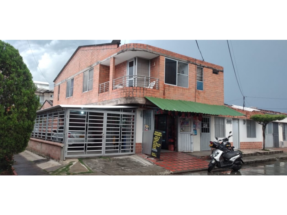 VENTA DE HERMOSA CASA ESQUINERA PARA NEGOCIO EN CARTAGO