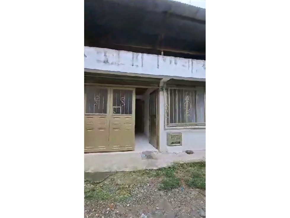 Vendo hermosa casa duplex en las Camelias sector la Hermosa Santa Rosa — foto 4