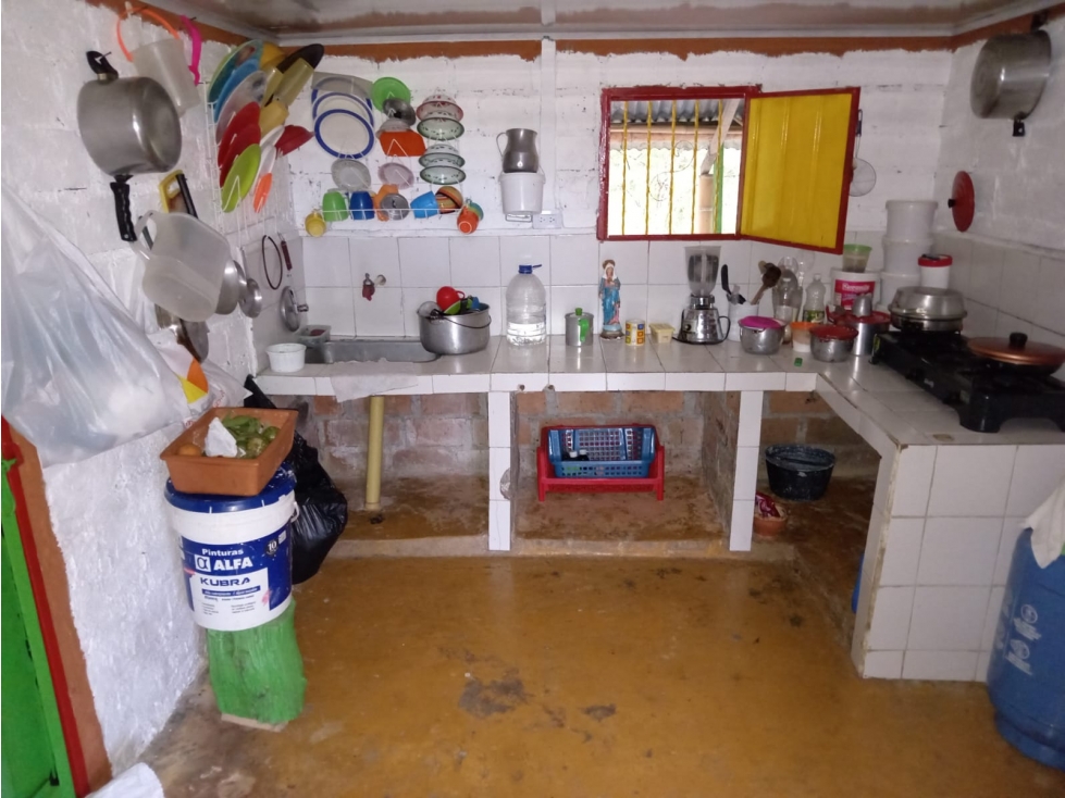 Venta de hermosa finca a 15 minutos de Guatica Y Belen - 5