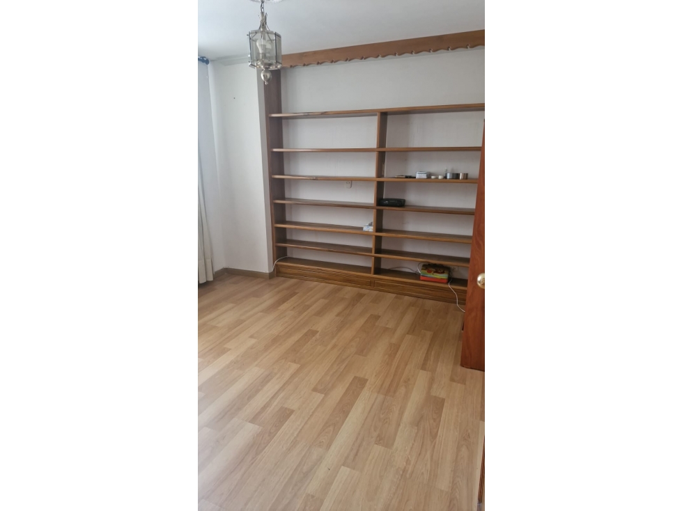 SE VENDE APARTAMENTO EN EL CENTRO AREA 114 M2 CERCA PLAZA BOLIVAR — foto 6