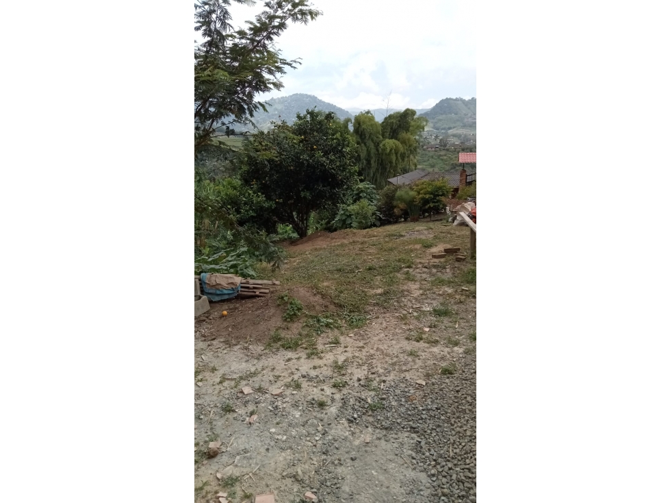 Se vende Proyecto de Vivienda para terminar en la Vereda Cedralito - 4