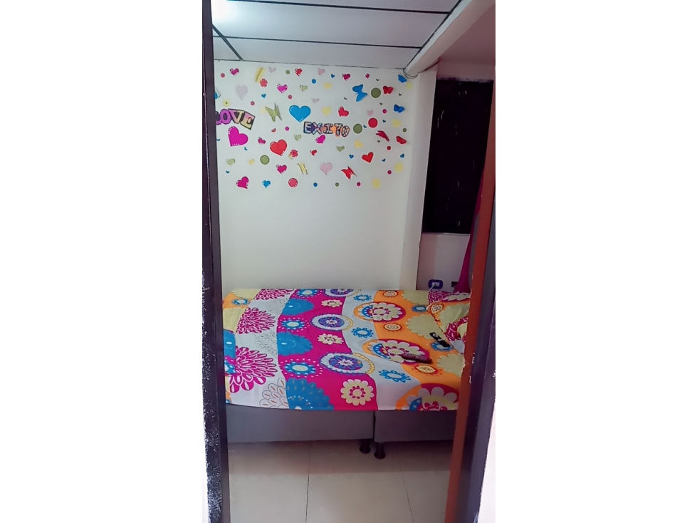 SE VENDE CASA EN EL PARQUE INDUSTRIAL — foto 3