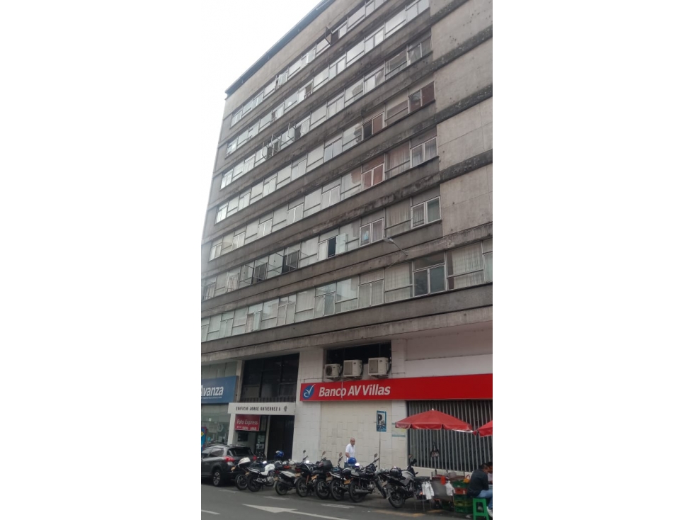 SE VENDE APARTAMENTO EN EL CENTRO AREA 135 M2 — foto 4