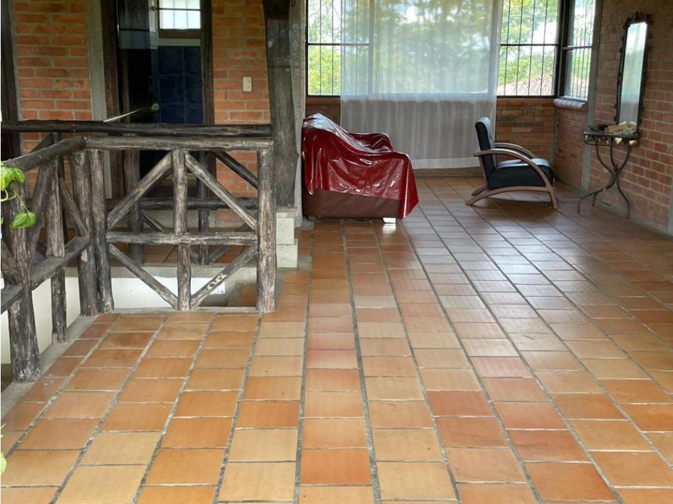 SE VENDE FINCA EN ALCALA CON 8 CUADRAS - 2
