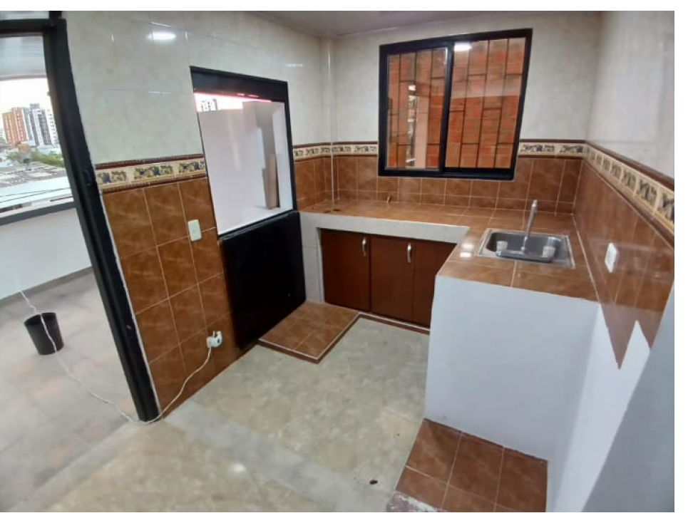 SE VENDE CASA CERCA A LA ARBOLERA CON RENTA — foto 4