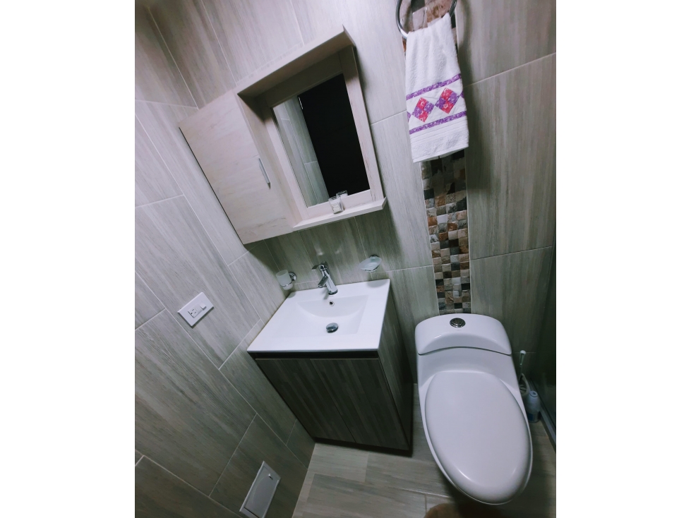 SE VENDE APARTAMENTO ILUMINADO CON ACABADOS MODERNOS EN LA PRADERA — foto 4