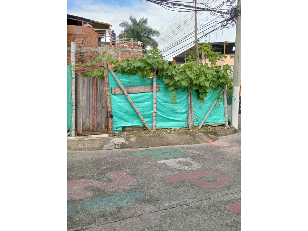 SE VENDE LOTE EXCELENTE UBICACION EN LA ACUARELA CUBA — foto 3