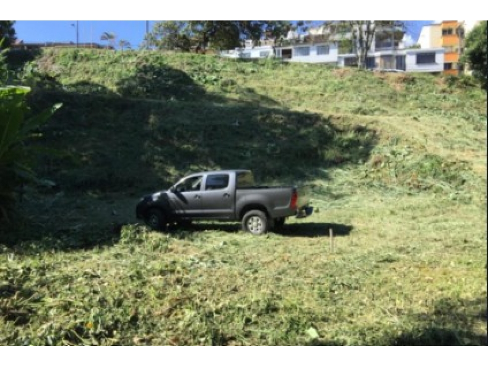 SE VENDE LOTE 1 EN MARAYA — foto 4