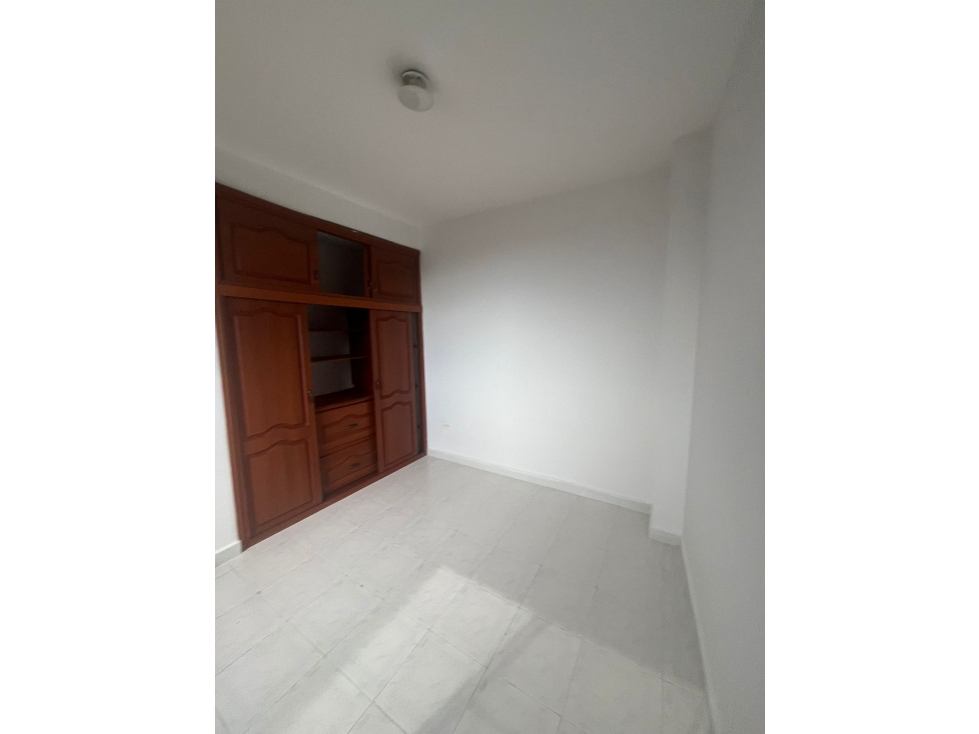 SE VENDE O PERMUTA APARTAMENTO EN MARAYA POR CASA CAMPESTRE — foto 5