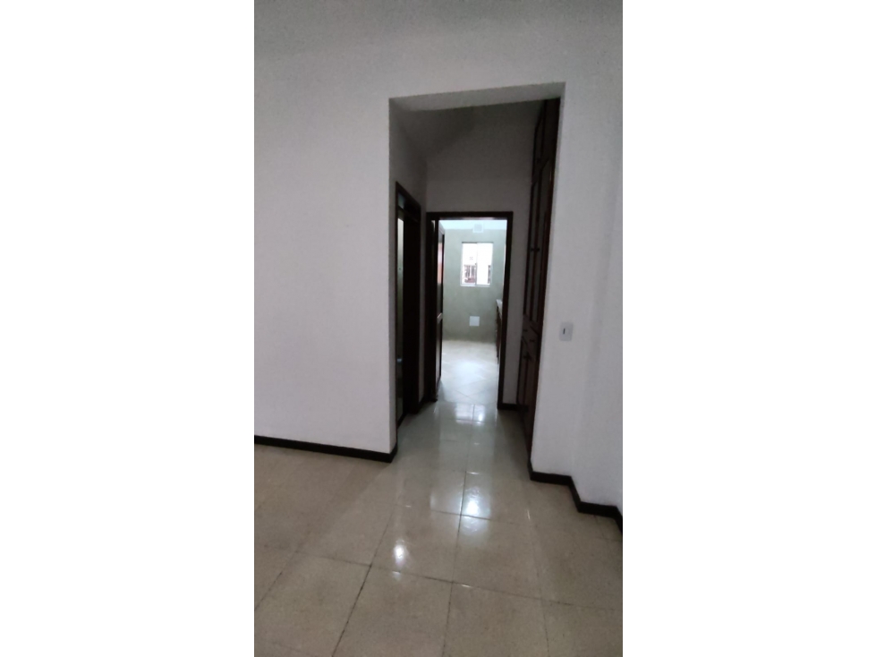 SE VENDE Casa 3 pisos en Pereira en Conjunto Cerrado — foto 4
