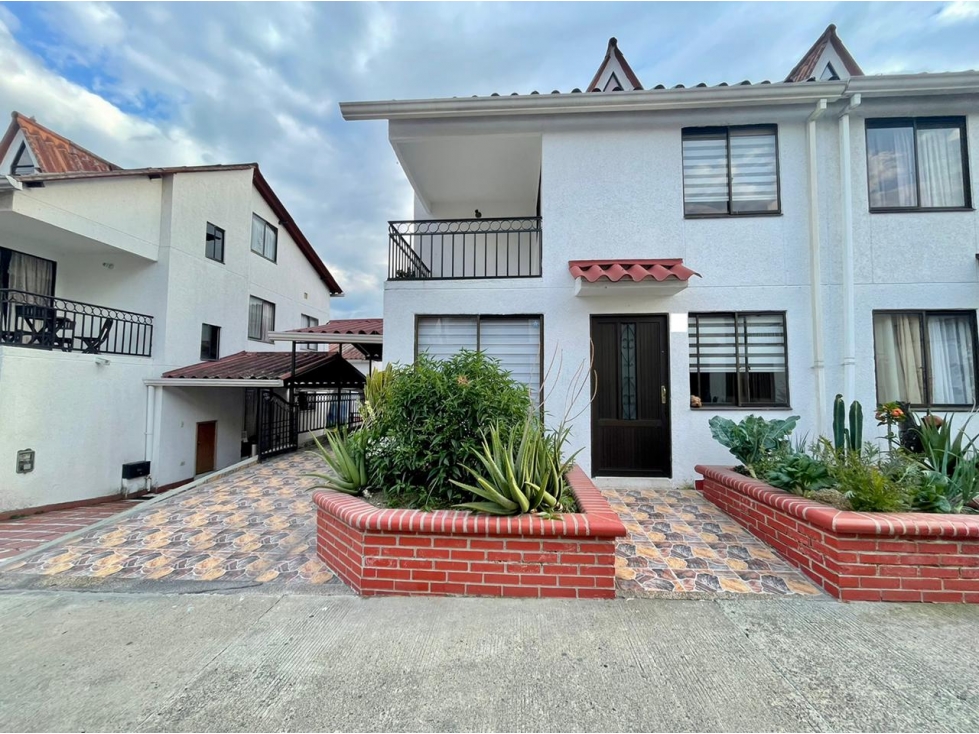 SE VENDE O PERMUTA CASA EN CONJUNTO CERRADA ENSEGUIDA DE UNICENTRO — foto 6