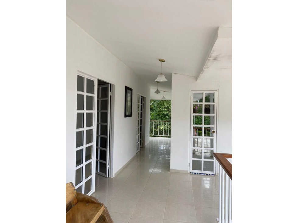 SE VENDE FINCA DE 25.000 METROS CUADRADOS A BORDE DE CARRETERA — foto 4