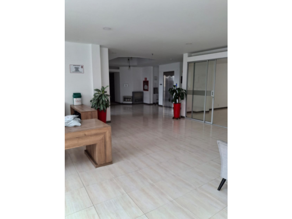 SE VENDE APARTA ESTUDIO EN EL CENTRO AREA 45 M2 Y TERRAZA 33 M2 — foto 6