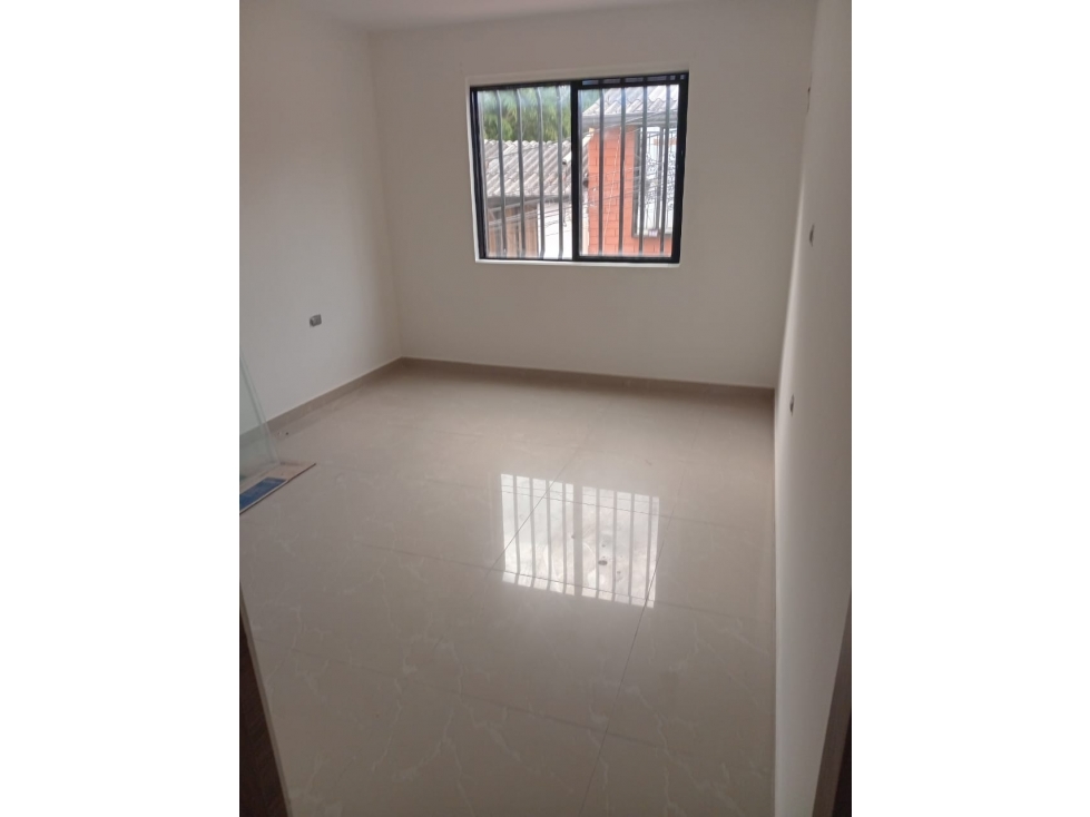 SE VENTA DE CASA CON VIVIENDA INDEPENDIENTE EN CUBA LOS LIBERTADORES — foto 4