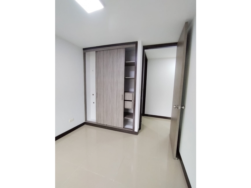 SE VENDE ESPECTACULAR APARTAMENTO EN CONJUNTO CERRADO DOSQUEBRADAS — foto 4