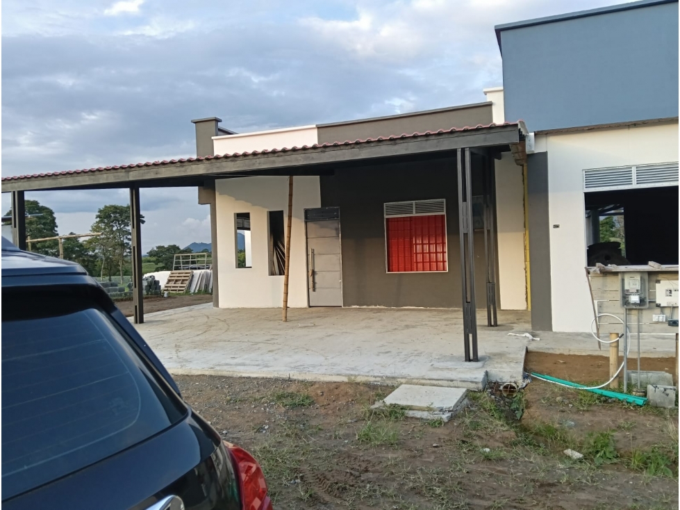 SE VENDE ESPECTACULAR CASA CAMPESTRE NUEVA EN MORELIA — foto 4