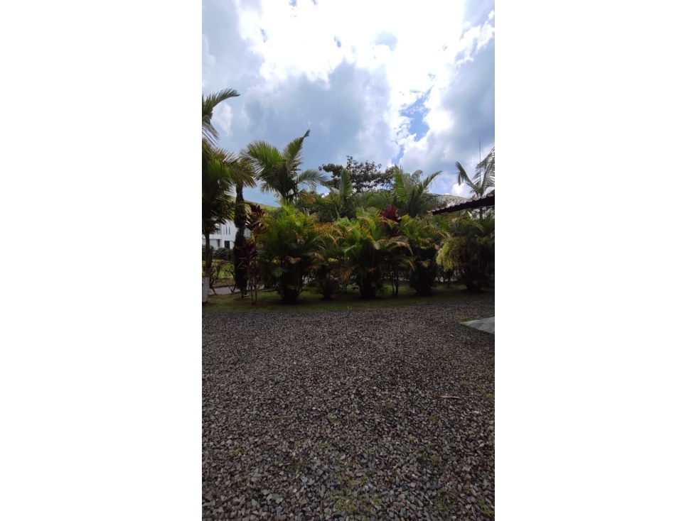 SE VENDE LOTE CAMPESTRE CON KIOSCO EN LA CONDINA — foto 4