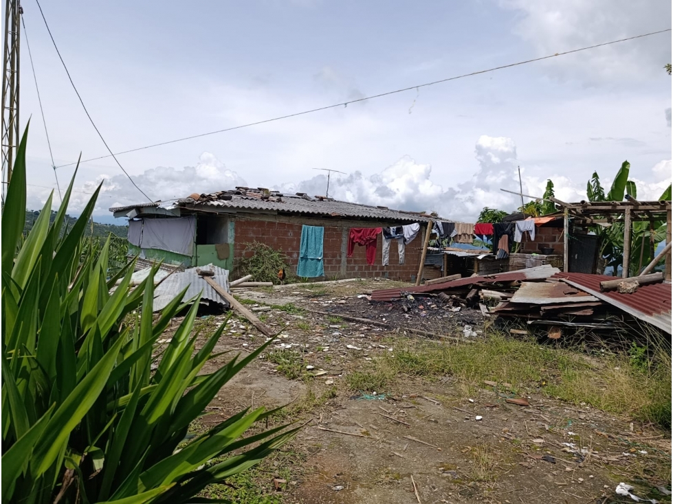 Se vende casa en vía Marsella - 4