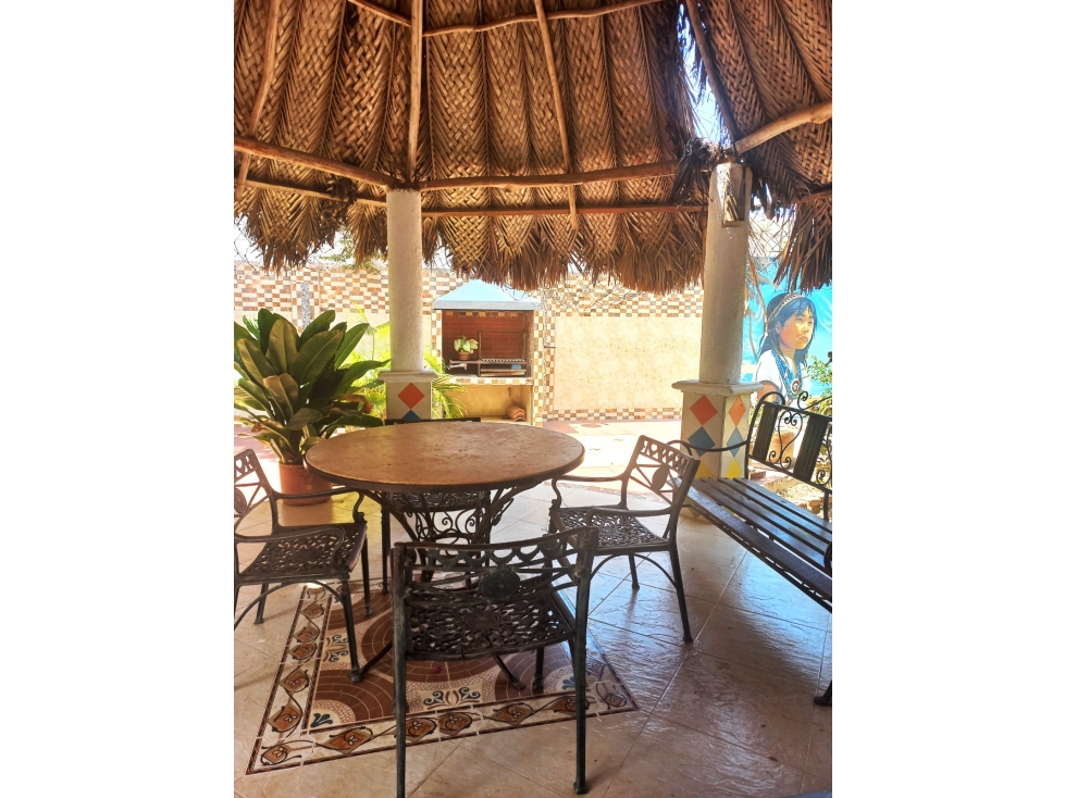 SE VENDE O PERMUTA CASA EN TANGANGA SANTA MARTHA LOTE DE 1150