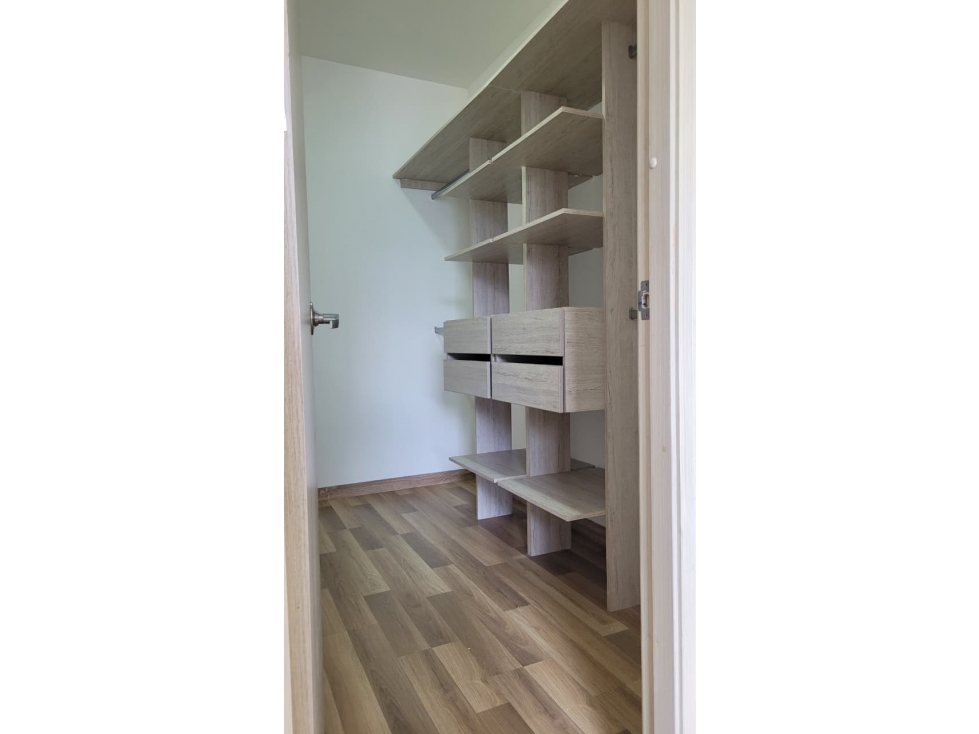 SE VENDE HERMOSO APARTAESTUDIO CONJUNTO EN DOSQUEBRADAS SECTOR MILAN — foto 4