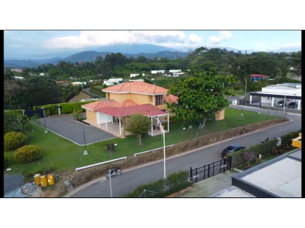 SE VENDE ESPECTACULAR CASA CAMPESTRE EN CONJUNTO CERRADO VIA ARMENIA — foto 4