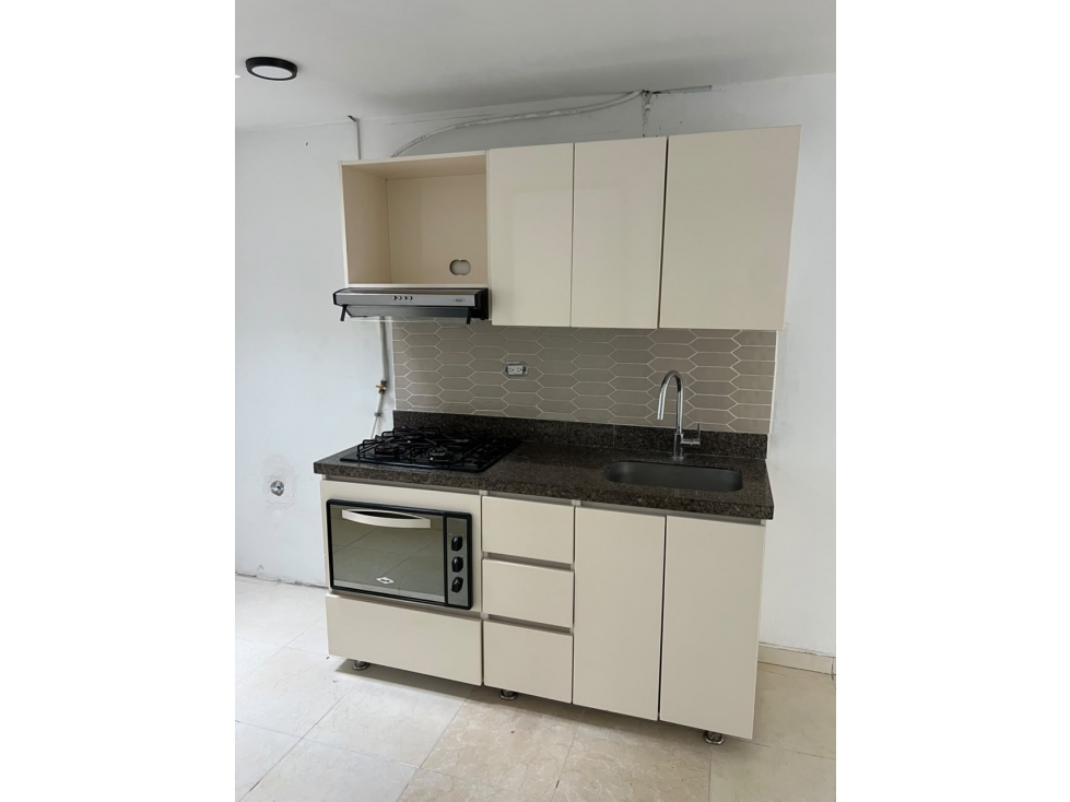 SE VENDE CASA EN CUBA EN BARRIO SAN MARCOS UN PISO