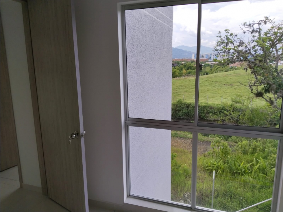 SE VENDE HERMOSO APARTAMENTO EN CONJUNTO CERRDO SECTOR CONDINA — foto 4
