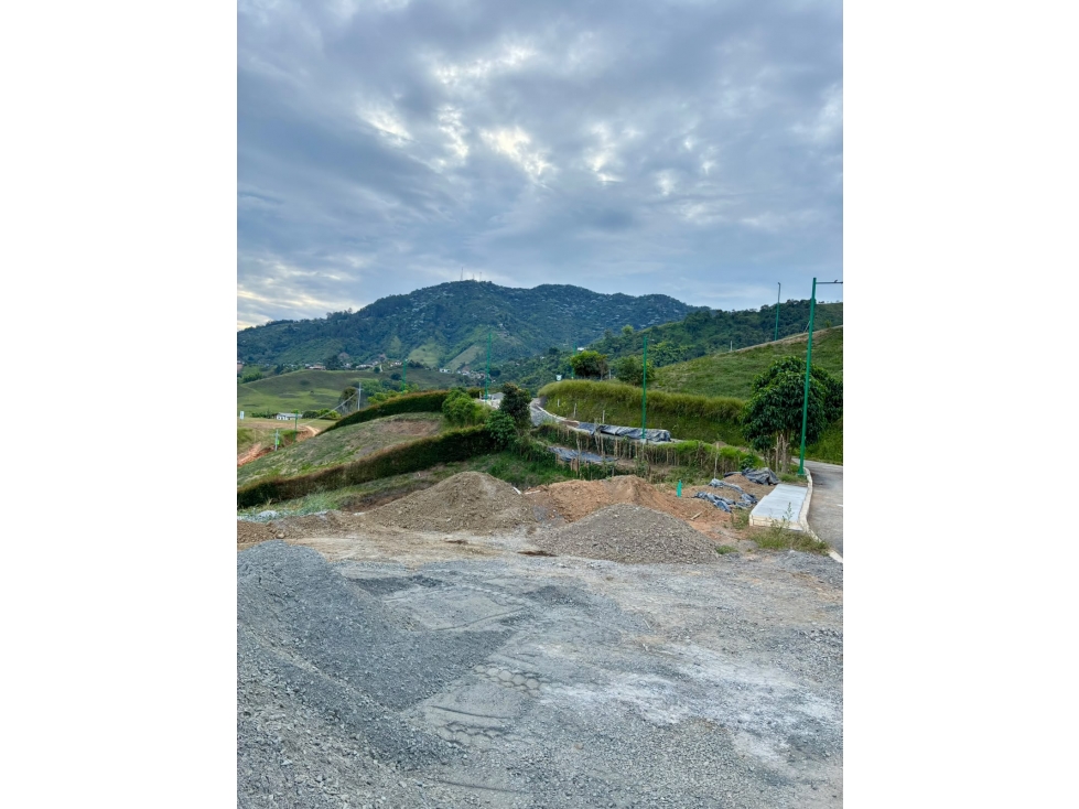 SE VENDE LOTE EN CONDOMINIO- DOSQUEBRADAS - 4