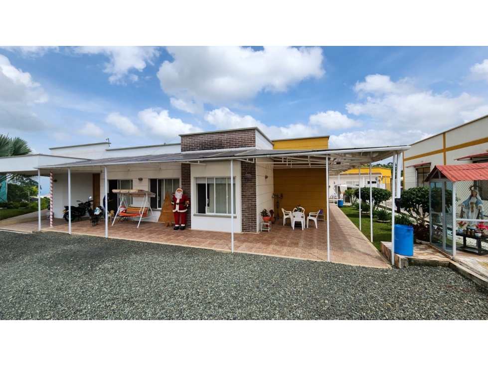Se vende finca en vía Armenia, entrada 10.