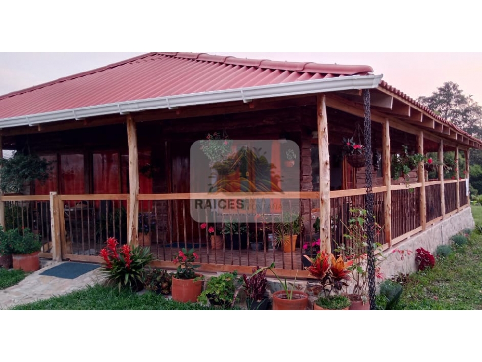 Se vende espectacular casa campestre en la bella