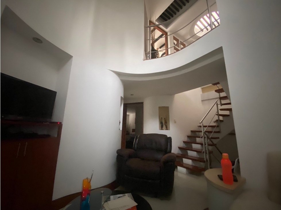 Se vende casa en conjunto cerrado avenida 30 de agosto — foto 4