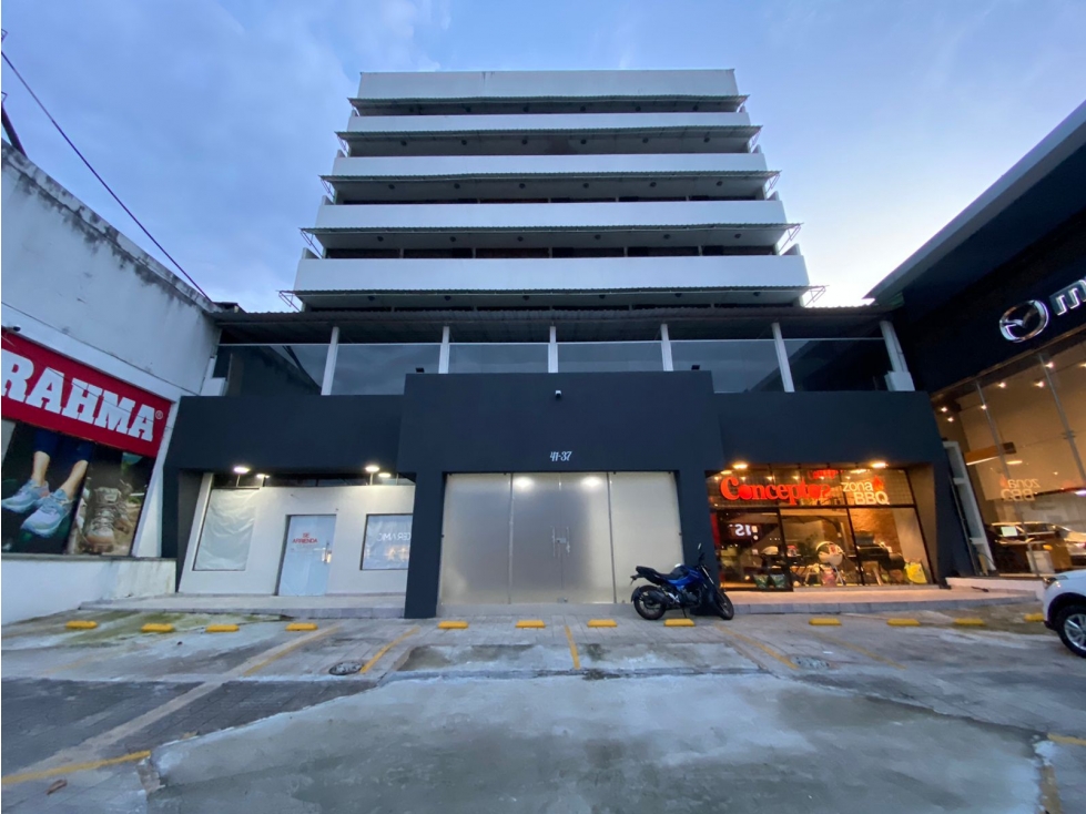 Se Vende edificio en Pereira Av 30 de agosto con calle 41