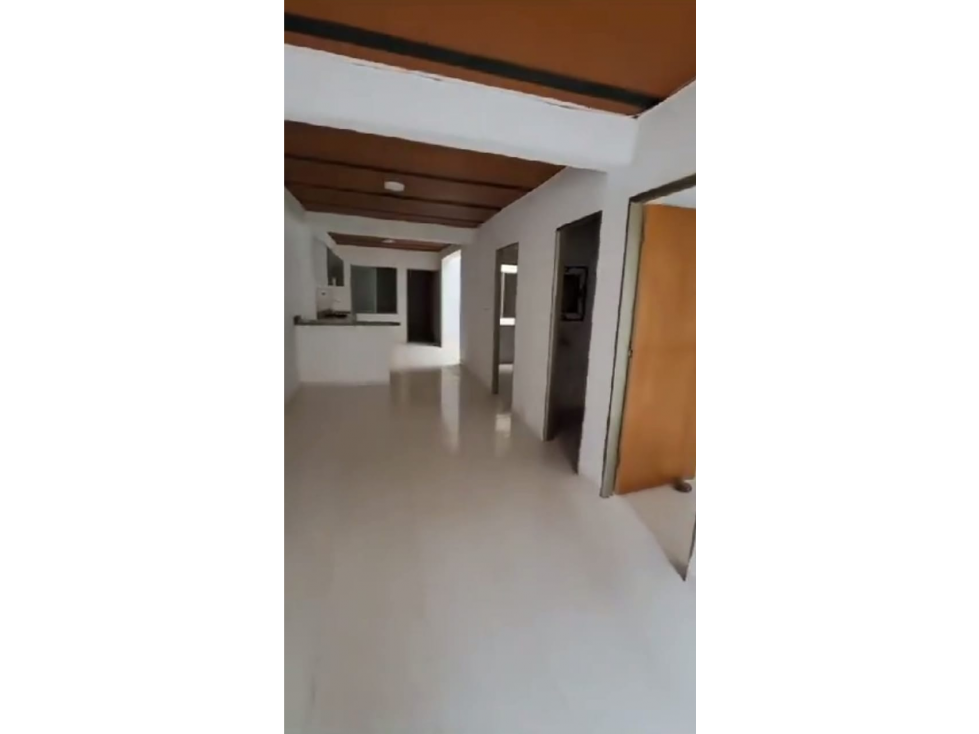 Vendo hermosa casa duplex en las Camelias sector la Hermosa Santa Rosa — foto 5