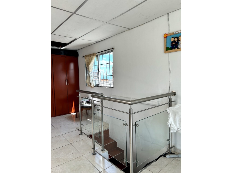 SE VENDE CASA EN LA HACIENDA CUBA DE PISOS CON GARAJE ESQUINERA — foto 5