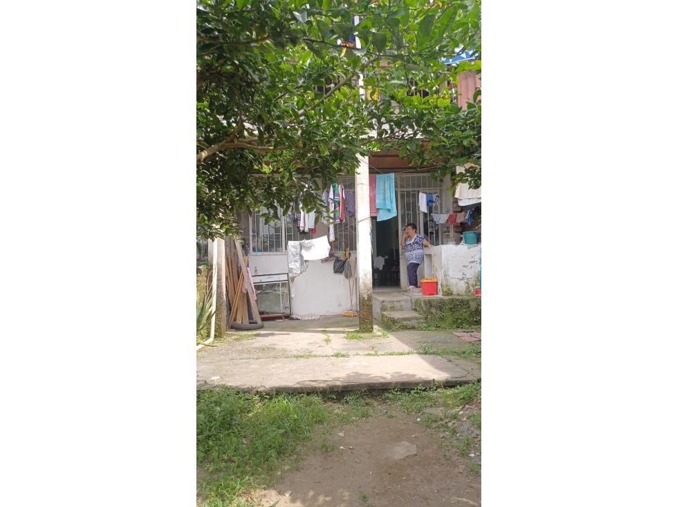 VENDO CASA CON DOS VIVIENDAS INDEPENDIENTES — foto 2
