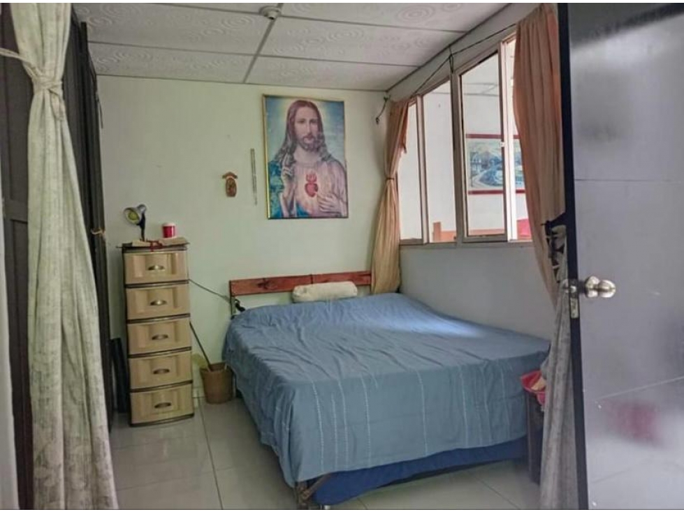 SE VENDE CASA ESQUINERA DE 1 PISO EN LA CIUDAD DE ARMENIA! — foto 5