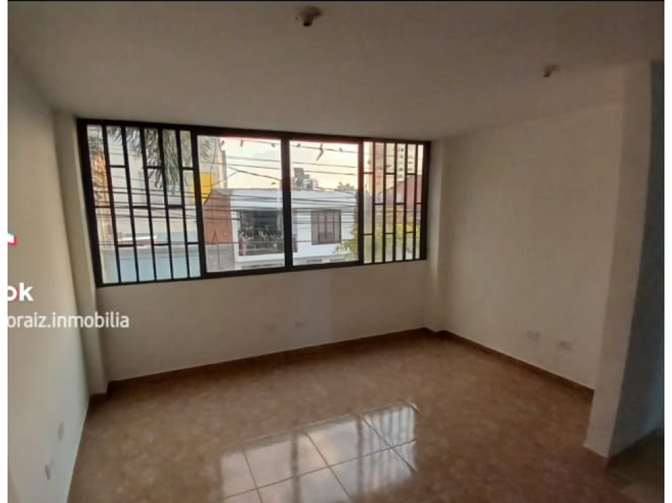 SE VENDE CASA CERCA A LA ARBOLERA CON RENTA — foto 5