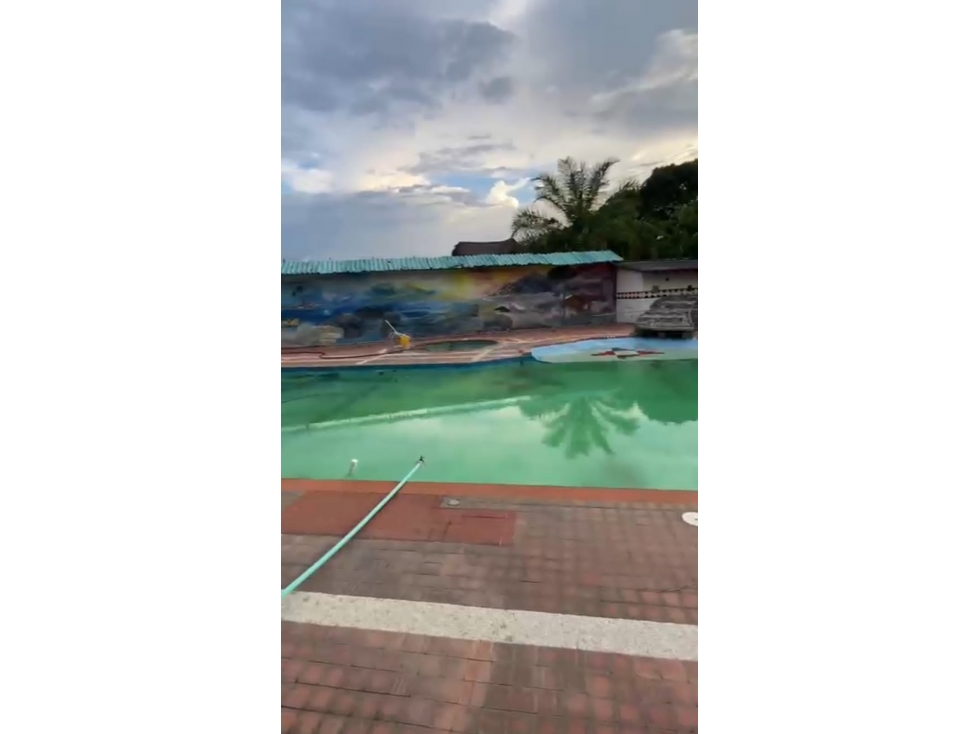 Hermoso lote 10.000 mts2. En Cerritos a 25 mts de la via principal — foto 4