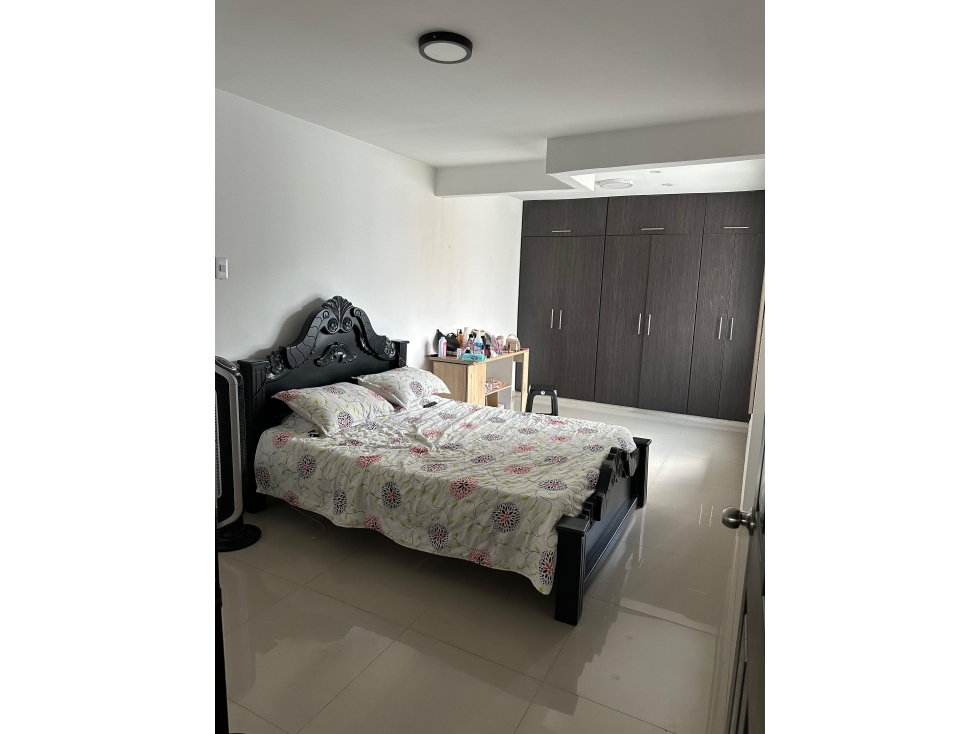 SE VENDE CASA 2 PISOS EN CORALES — foto 6