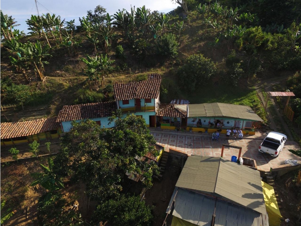 SE VENDE FINCA EN BELEN DE UMBRIA - 5