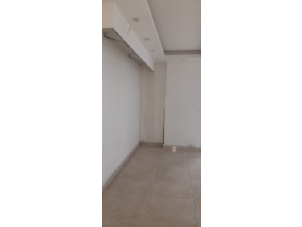 Se Vende Increible Local en la Plaza de Bolivar 384 m2 — foto 5