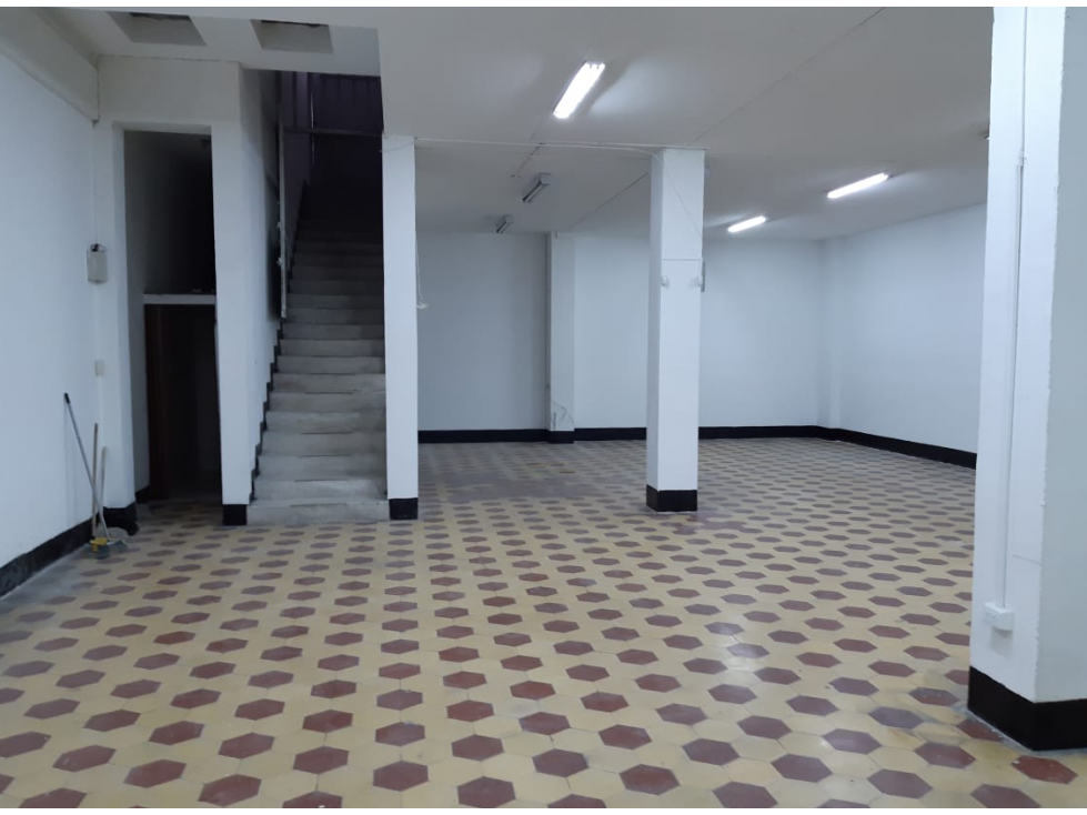 SE VENDE BODEGA EN EL CENTRO DE PEREIRA - 2