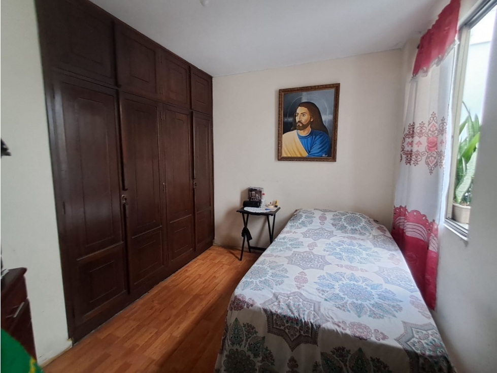 SE VENDE CASA CON LOCAL Y APARTAMENTOS INDEPENDIENTES CUBA — foto 5