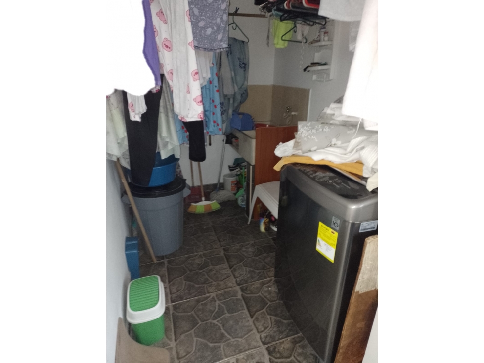 SE VENDE CASA CON VIVIENDAS INDEPENDIENTES CUBA — foto 5