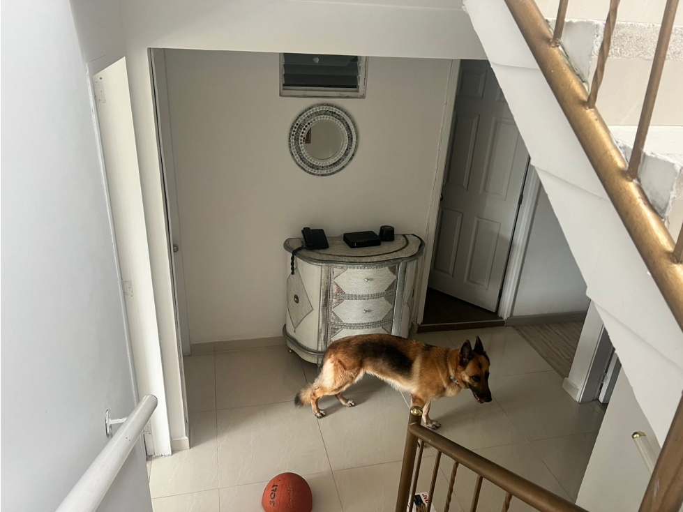 SE VENDE CASA HERMOSA EN BELMONTE AREA 196 M2 CON GARAJE — foto 6