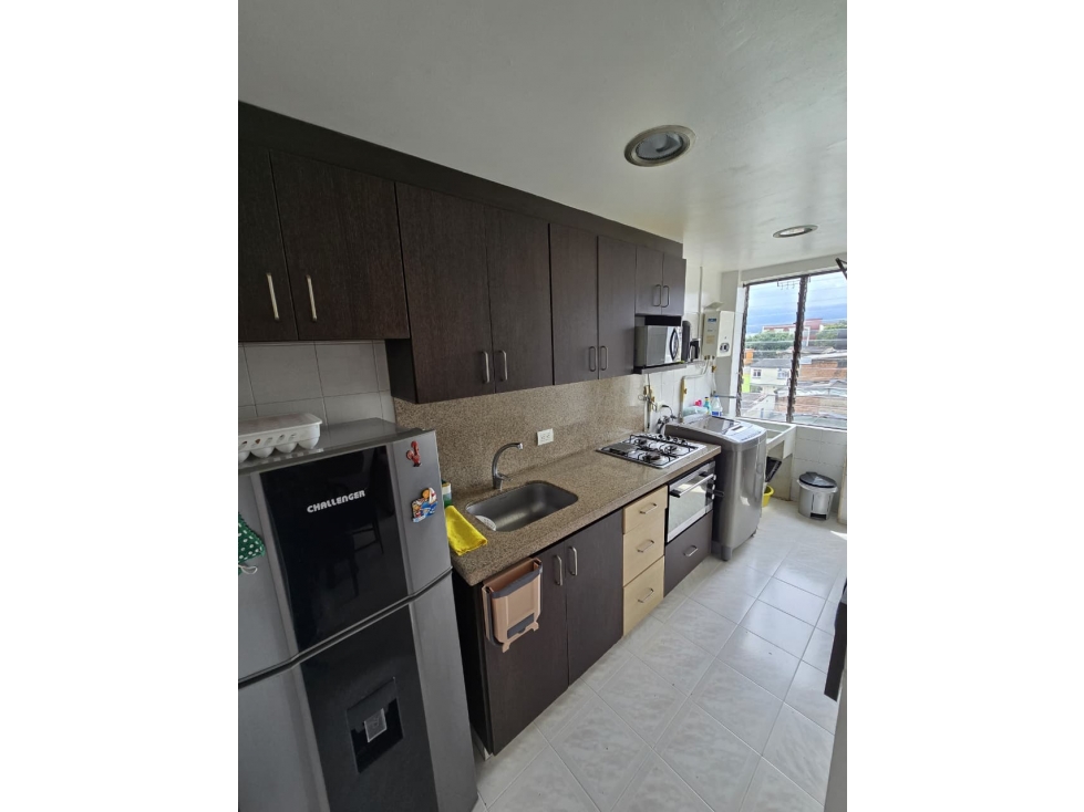 SE VENDE HERMOSO APARTAMENTO EN CONJUNTO CERRADO CERCA AL TERMINAL — foto 5